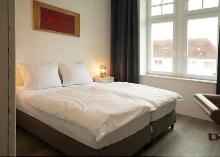 Jaybnb - Apartment Direkt Am Hafen Mit Terrasse Und Uhd Tv