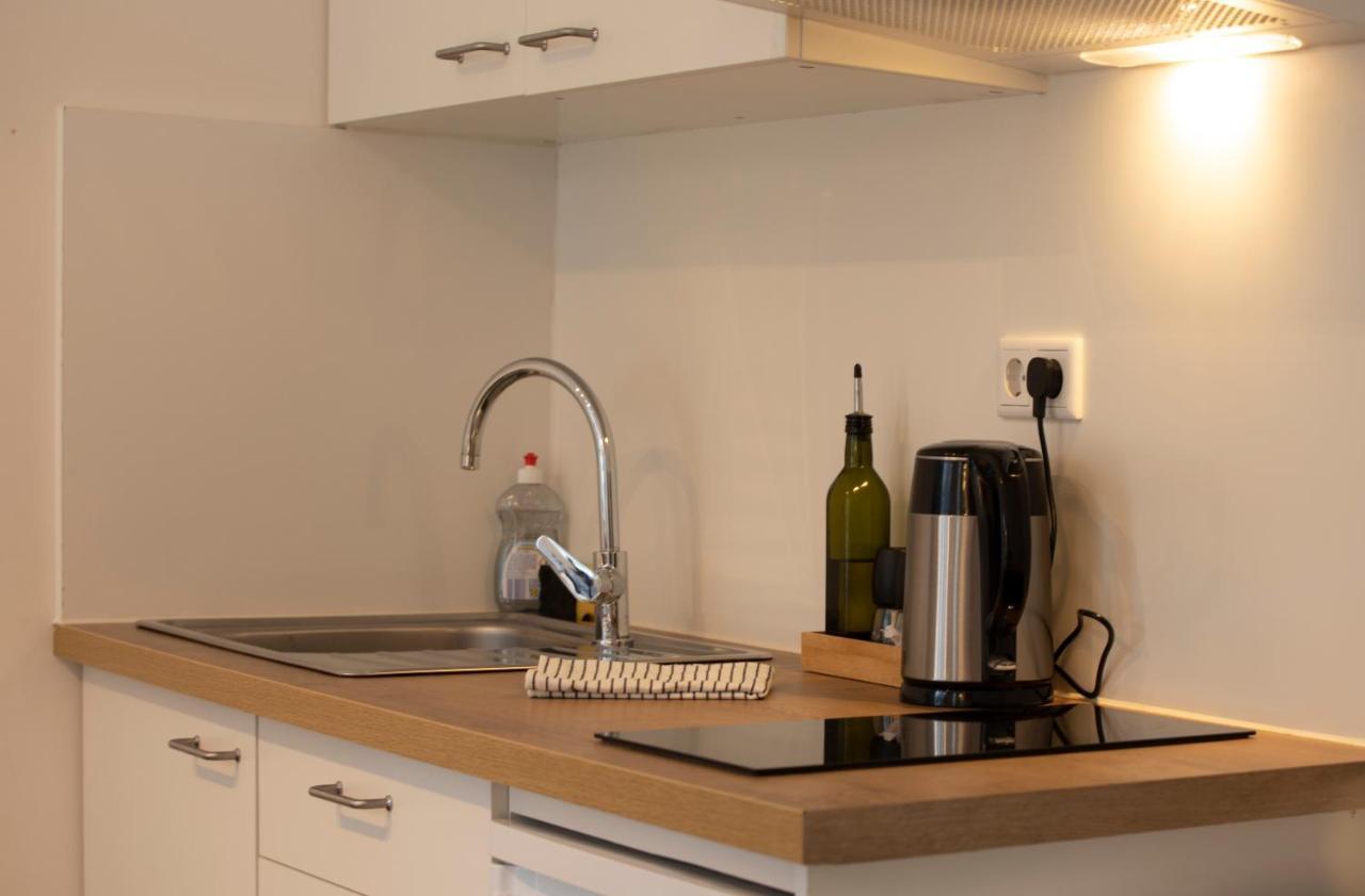 Jaybnb - Direkt Am Hafen Mit Terrasse Und Uhd Tv Appartement Dortmund